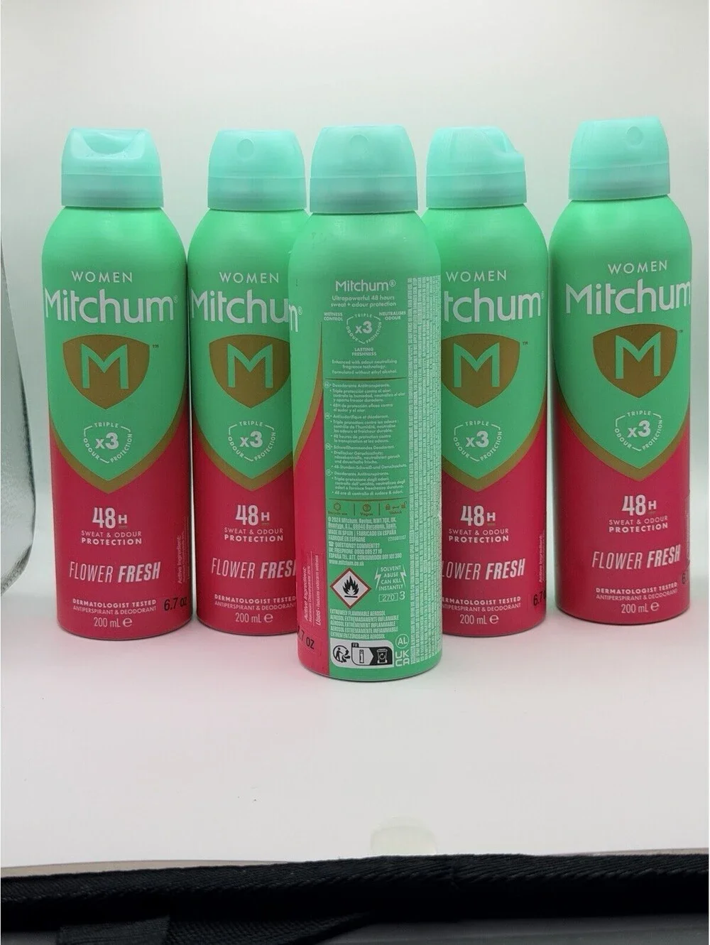 5x Mitchum Women Deodorant Spray Powder Fresh 150ml Antiperspirant New